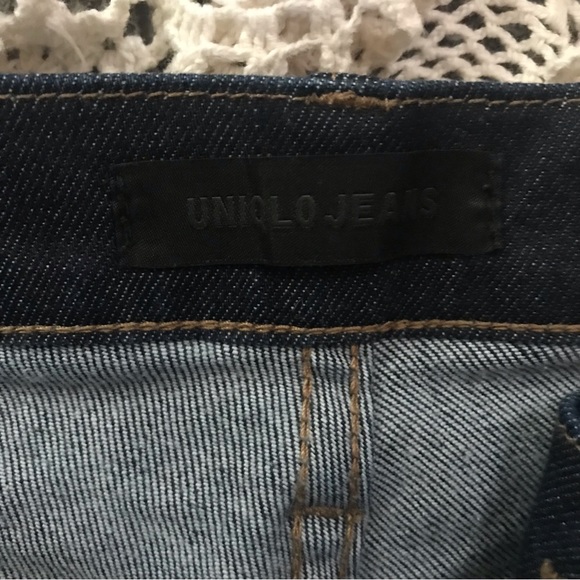 Uniqlo Dark Denim Jeans - Size 26 - Picture 4 of 7